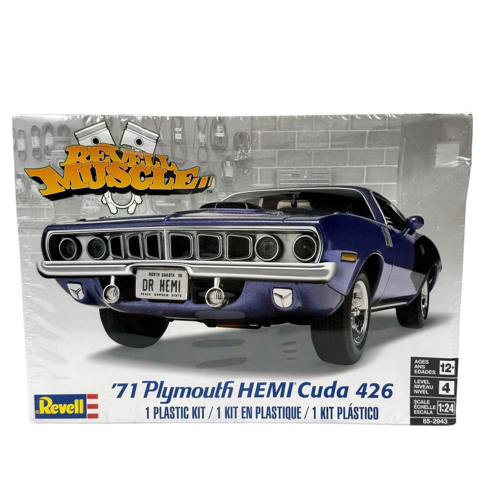 Revell Muscle '71 Plymouth Hemi Cuda Model Car Kit NEW SEALED